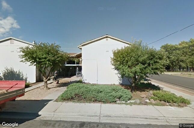 Primary Photo - Palmer Apartments