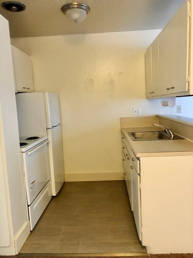 Kitchen - 2420 Dwight Way