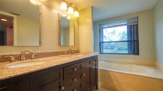 Foto del edificio - 11101 SW 15th Manor