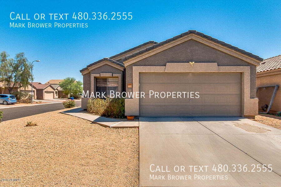Primary Photo - 11031 E Arbor Ave