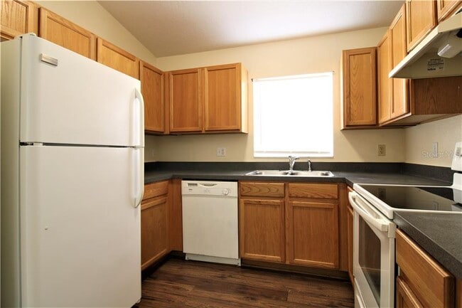 Building Photo - 1720 Sage Creek Ct