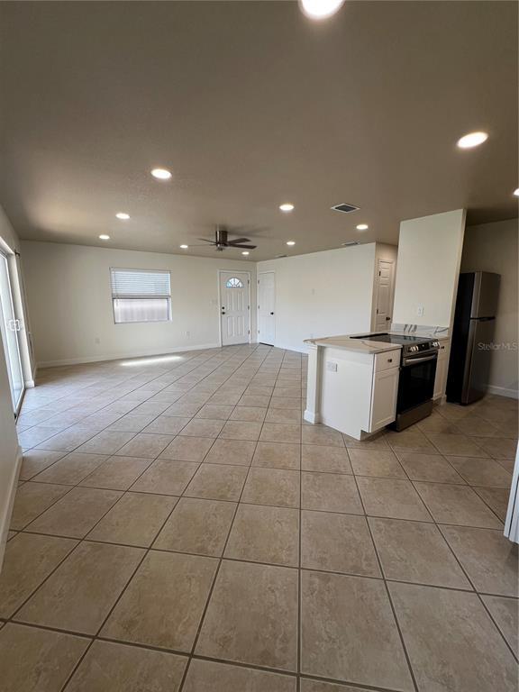 Building Photo - 137 175th Terrace Dr E