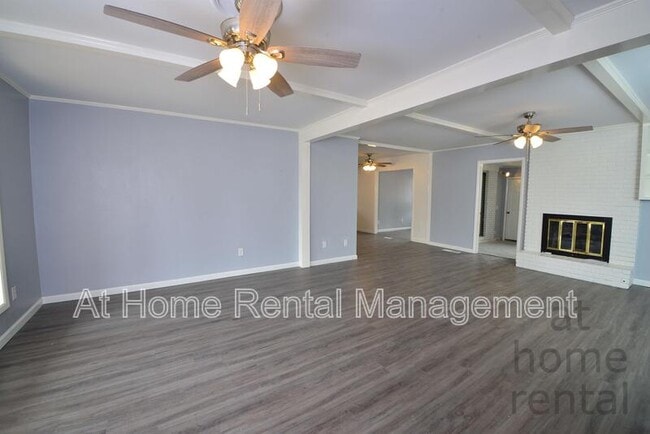 Building Photo - 3821 S 93rd E Ave