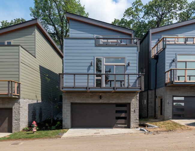 Foto del edificio - 3060 Edwin Cir