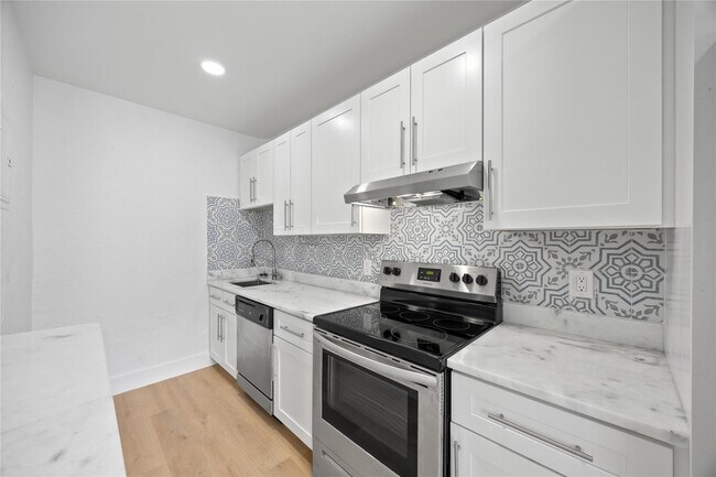 Foto del edificio - 412 SE 16th St