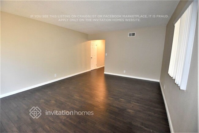 Foto del edificio - 19339 Tillman Ave