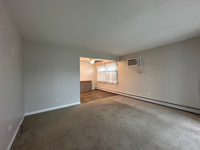 Foto del edificio - 4525 Elm Ave