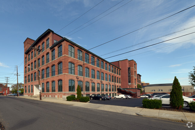 Foto del edificio - Slater Cotton Mill