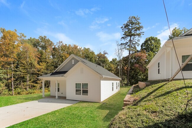 Building Photo - 5507 Laborde Ave