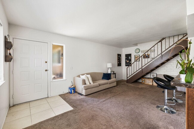 Foto del edificio - 72632 Raven Rd