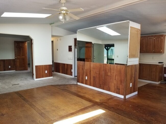 Building Photo - For Rent in Lake Tahoe NV