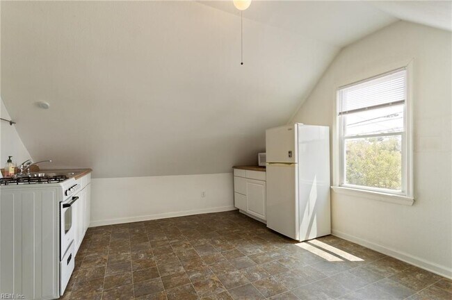 Foto del edificio - 1230 W Ocean View Ave