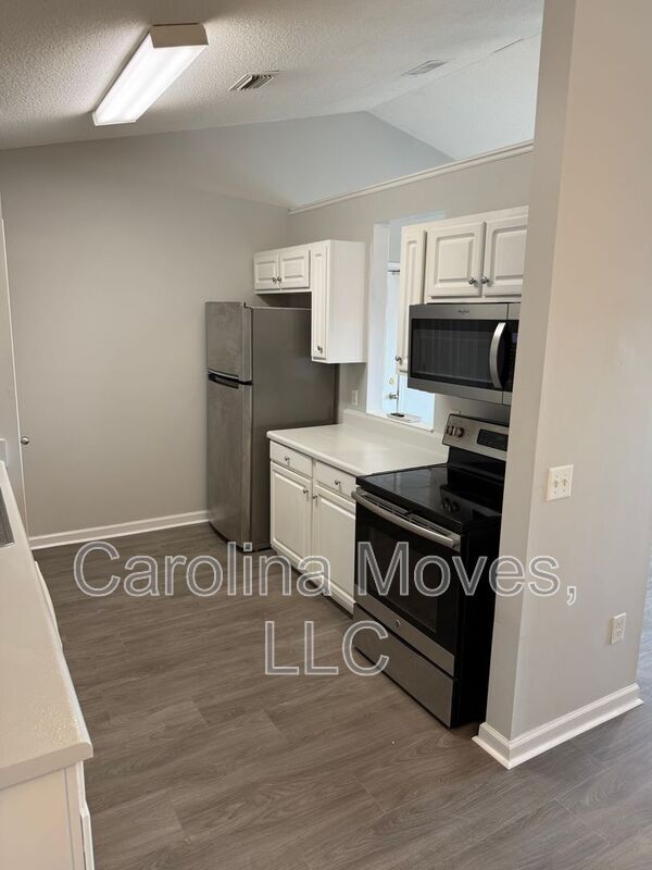 Foto del edificio - 107 Pelham Square Way