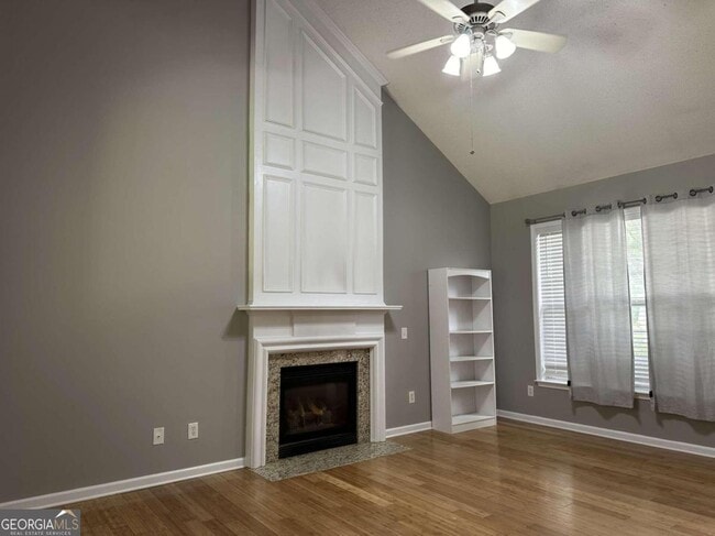 Building Photo - 2754 Regent Walk Dr