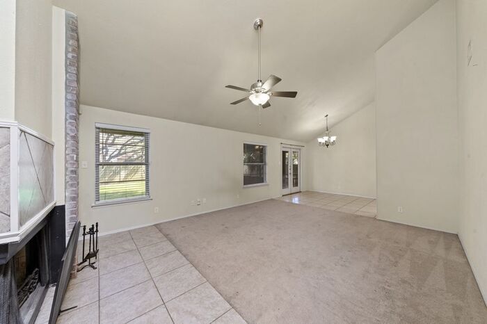 Primary Photo - 8930 Tintagel St, San Antonio TX 78254