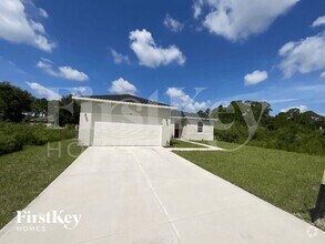 Building Photo - 1200 Cogan Dr