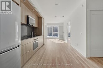 Building Photo - 25 Cordova Ave