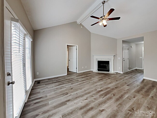 Building Photo - 989 Chesire Way