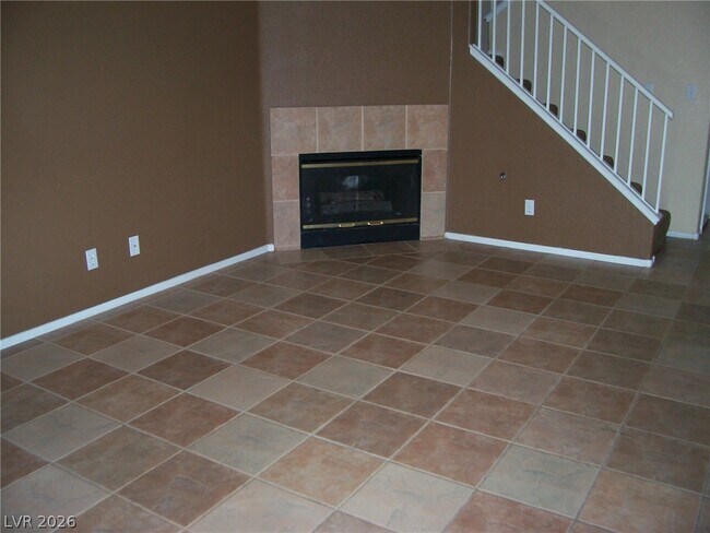 Foto del edificio - 2204 Silver Pine Dr