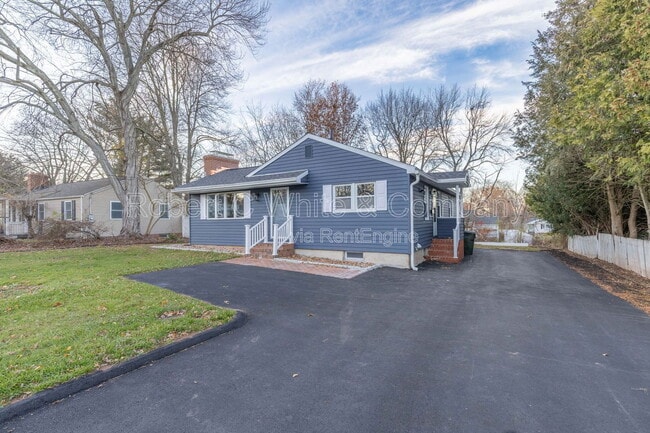 Photo - 287 Prospect St House