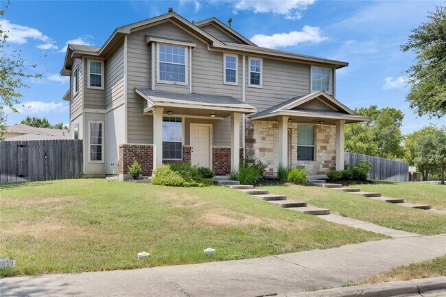 Foto del edificio - 14116 Harris Ridge Blvd