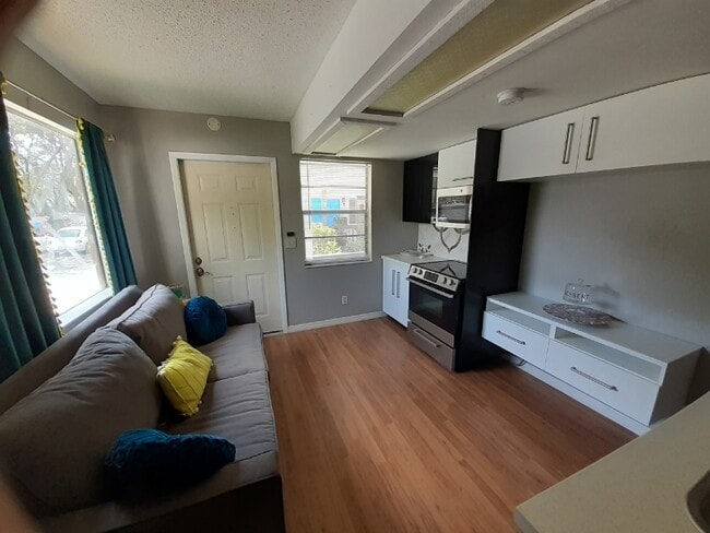 Foto del edificio - 12216 N 59th St