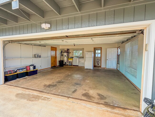 Foto del edificio - 195 Inia Pl