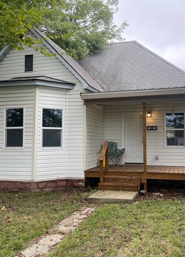 Foto principal - 2026 S Joplin Ave