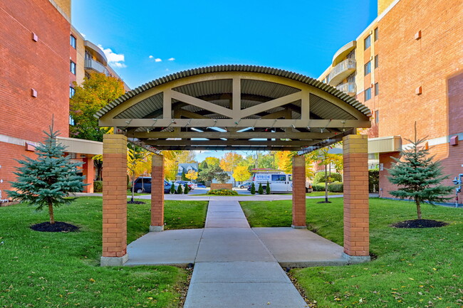 Building Photo - L'Ambiance Ouest