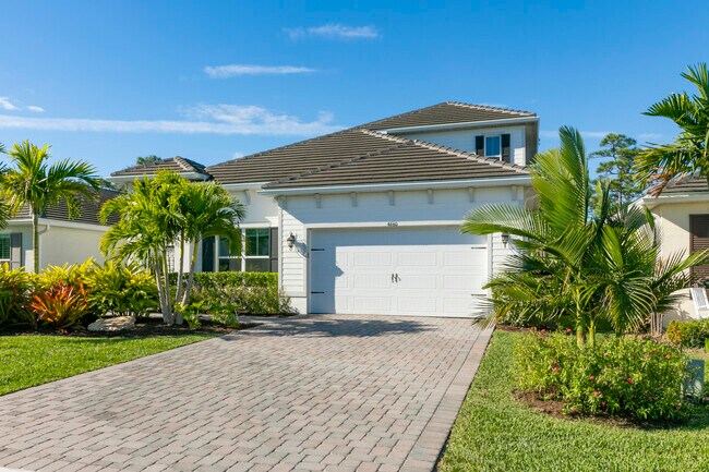 Foto del edificio - 4660 SW Ardsley Dr