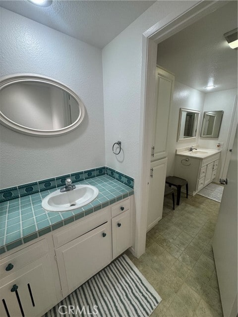 Building Photo - 451 Avenida Sevilla
