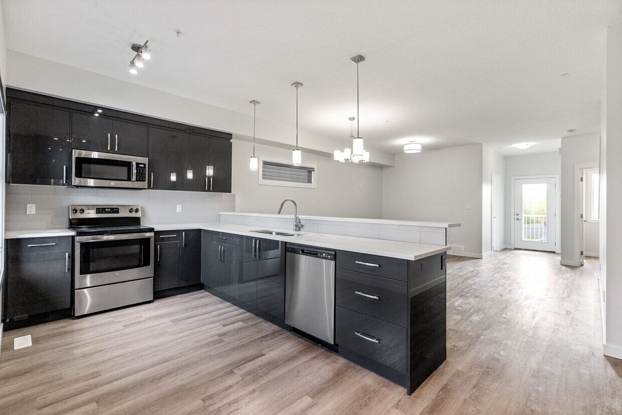 Photo principale - 1631 Hammond Cres NW