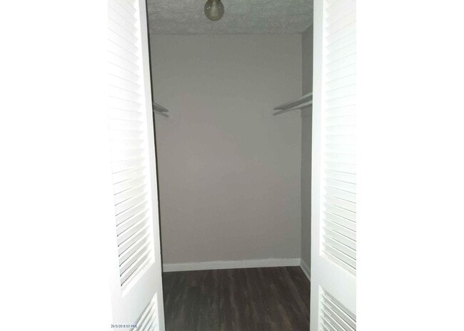 Building Photo - 3033 Clifton Ave