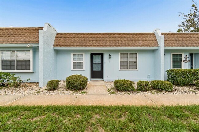 Foto del edificio - 11110 Carriage Hill Dr