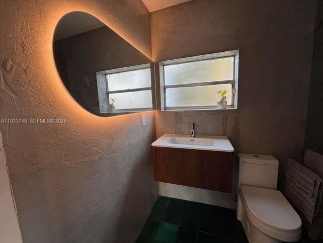 Building Photo - 765 NW 44th St