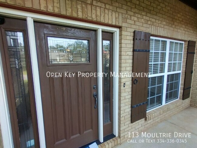 Building Photo - Elegant and Spacious 5 Bed 4 Bath Home on ...