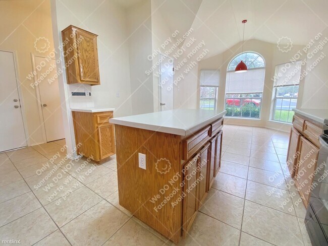 Building Photo - 3 br, 2 bath House - 8413 Jackal Dr
