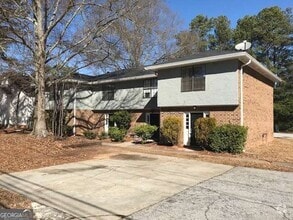 Building Photo - 470 S Jeff Davis Dr