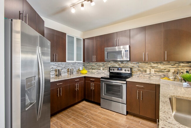 Model Kitchen - Gables Ponce Apartments