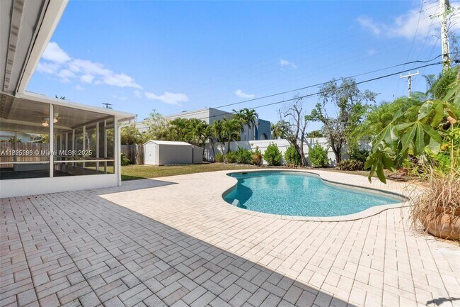 Foto del edificio - 609 NW 30th Ct