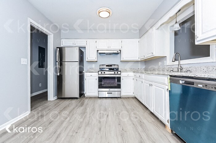 Building Photo - 1008 Woodburn Dr