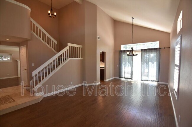 Building Photo - 36291 Grimaud Ct