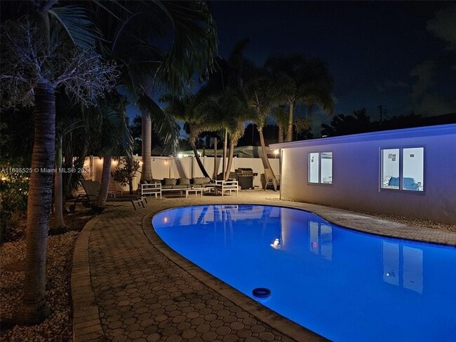 Photo - 2784 NE 30th St House