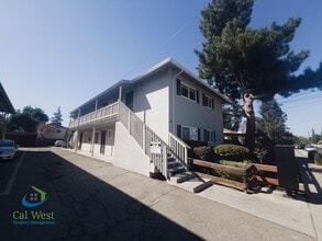Building Photo - 467 Leigh Ave