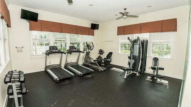 Building Photo - Charming 4BR Townhome in Panama City Beach