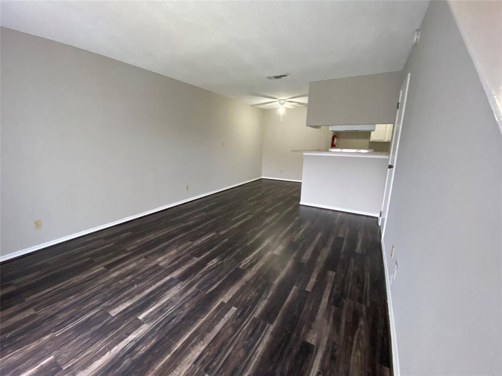 2501 Gulf Fwy Unit 248D, Dickinson, TX 77539 Condo for Rent in