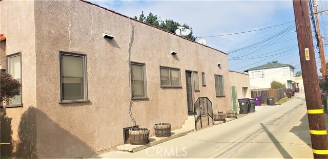 Building Photo - 4617 E Vista St