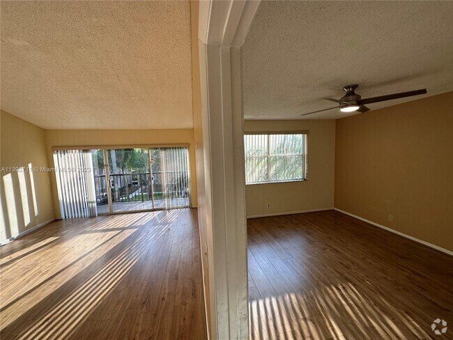 Picture of Apartments for Rent in Halifax Regional Municipality NS with High Ceilings