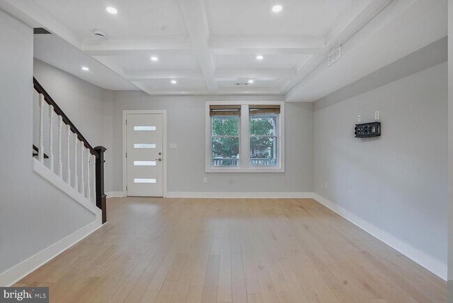 Foto del edificio - 4931 4th St NW
