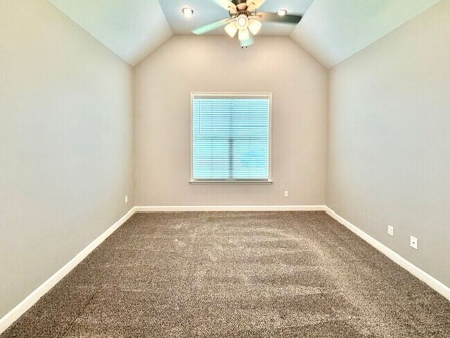 Foto del edificio - Now Leasing In Somerville!